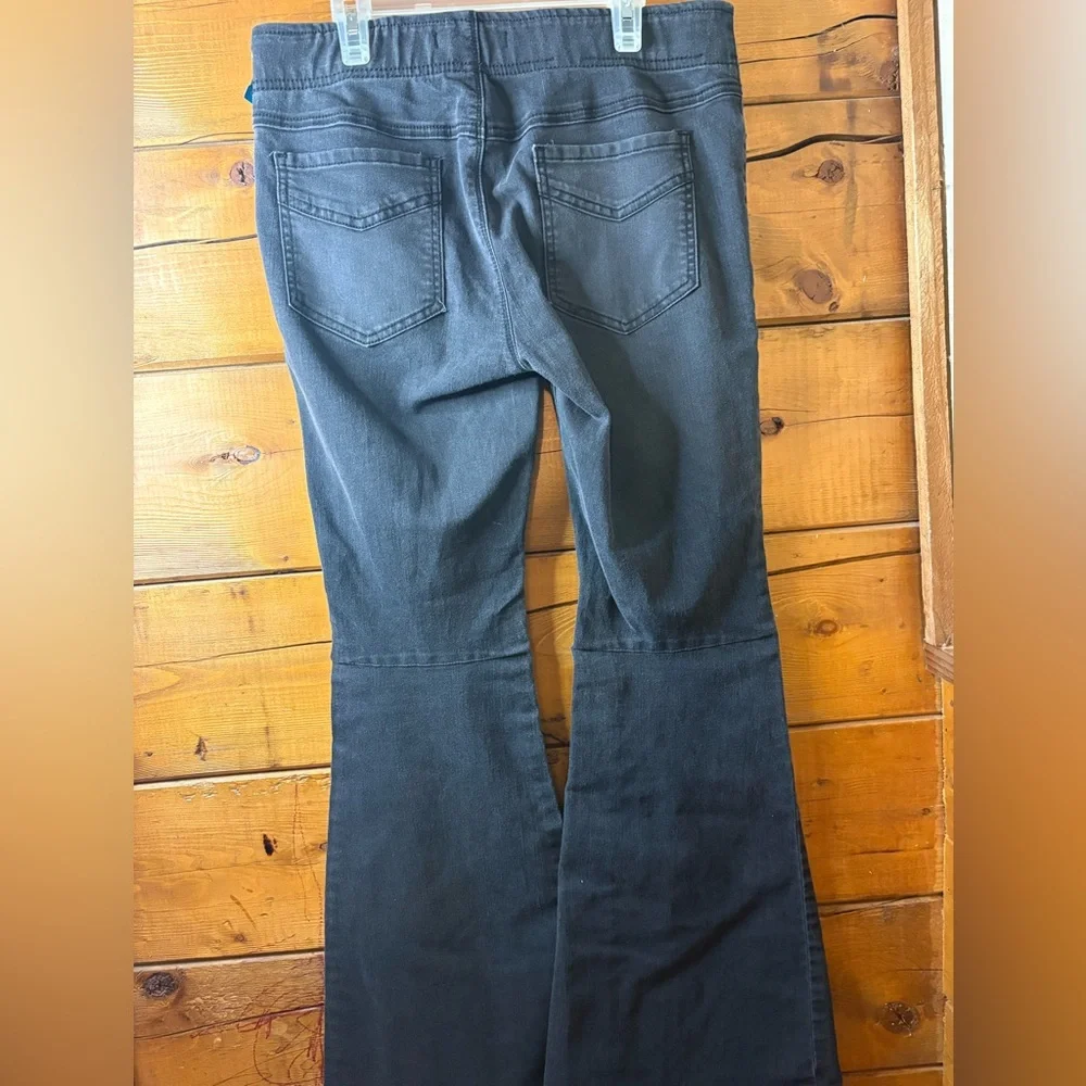 Free People pull on High-Rise Flare Jeans in Charcoal size 30